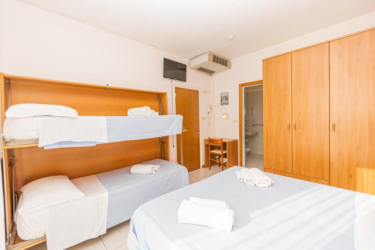 Hotel Arlino ريميني المظهر الخارجي الصورة